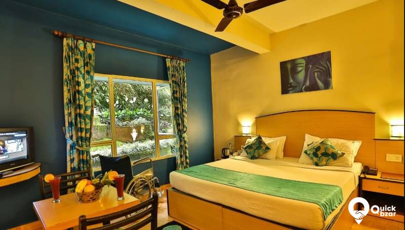 QB STAY - R33M MM EXECUTIVE SUITE ROOM