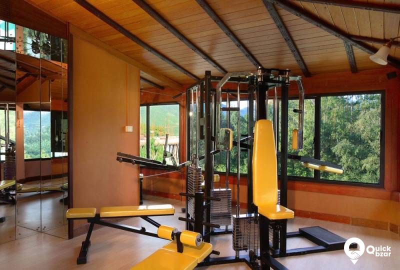 R114M WRG EXECUTIVE RIVERVIEW SUPERIOR ROOM