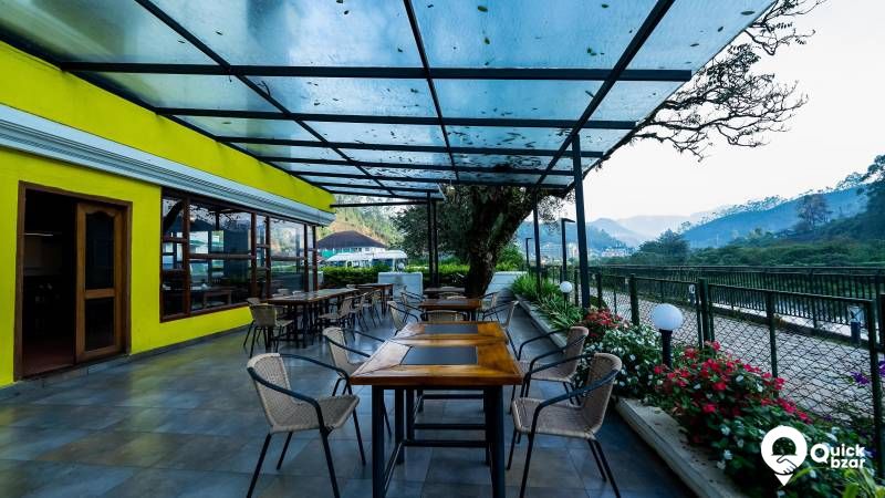 QB Stay R114M WRG DELUXE ROOM