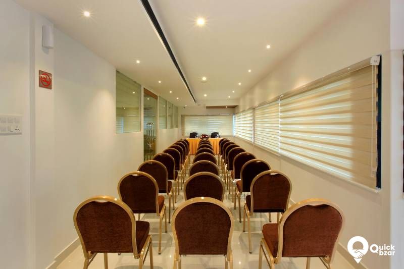 R164M HNM DELUXE STANDARD ROOM