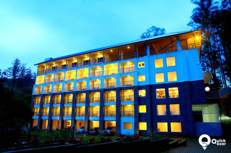 QB STAY - R108M EH ED PREMIUM ROOM