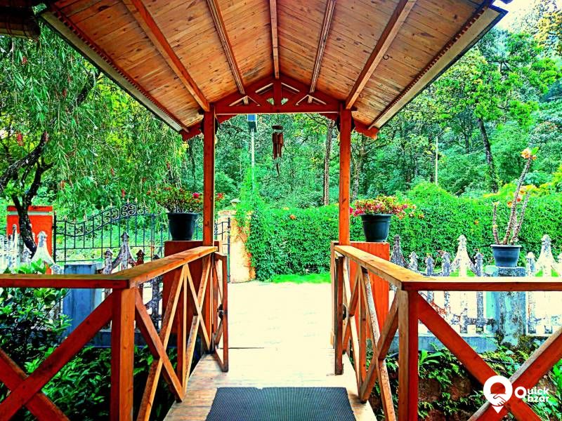 R110M RFR WOODEN COTTAGE