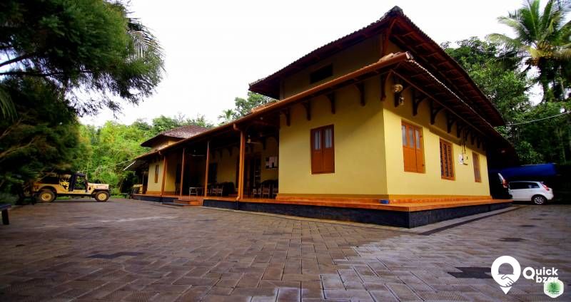 R56W HR TWO BEDROOM COTTAGE AC
