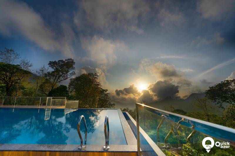 QB STAY - R143M CR LUXURY ROOM