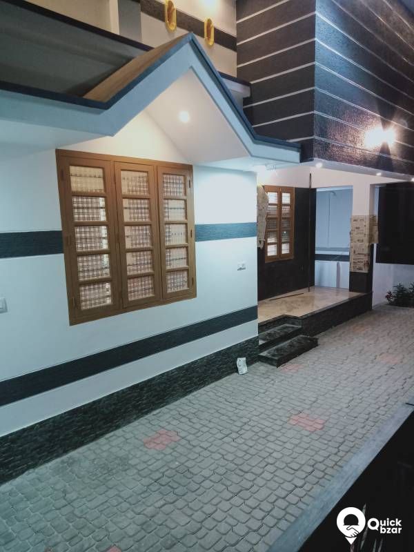 vattiyoorkavu puliyarakonam 4 cent 1000 sqft