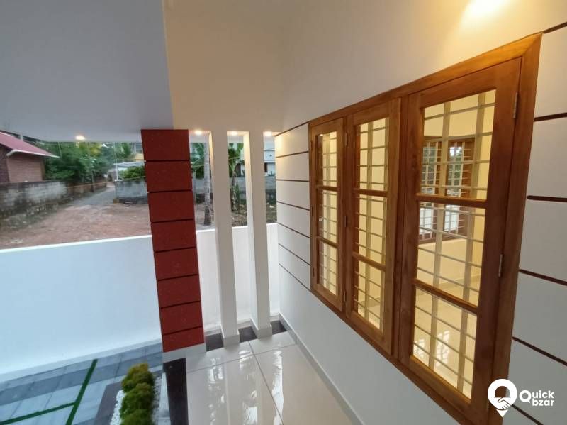 vattiyoorkavu junction samepam 5,25 cent 2100 sqft