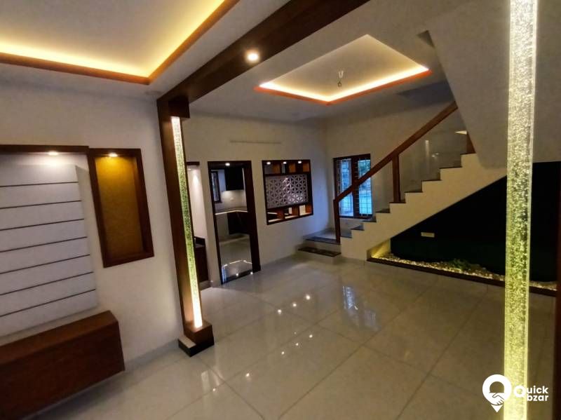 vattiyoorkavu junction samepam 5,25 cent 2100 sqft