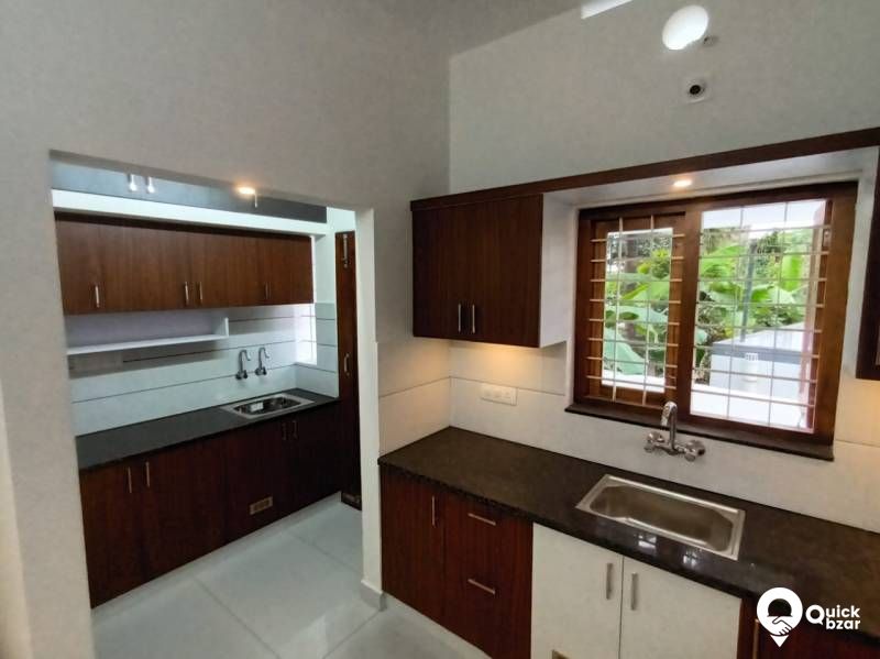 vattiyoorkavu junction samepam 5,25 cent 2100 sqft