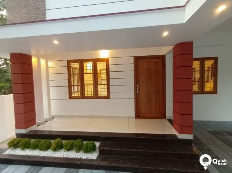 vattiyoorkavu junction samepam 5,25 cent 2100 sqft