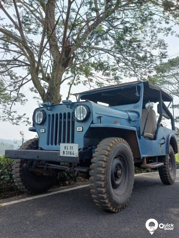 Mahindra Jeep 1993, power break, 4+1 gearbox, insurance full, paper wo
