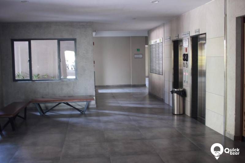 Ekm dist posh lux flat.Mather Elcastilo .