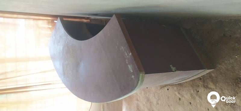 half round computer table