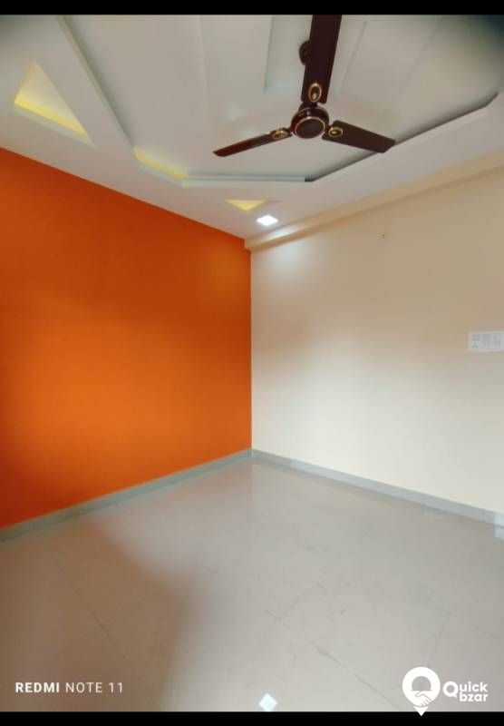 सुविधाएं-
?24×7 सिक्युरिटी
? प्ले एरिया
? सिटीजन सीट
? गार्डन
?चौ