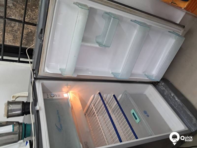 USED FRIDGE, WASHING MACHINE, OVEN, MIXER GRINDER AND INDUCTION COOKER