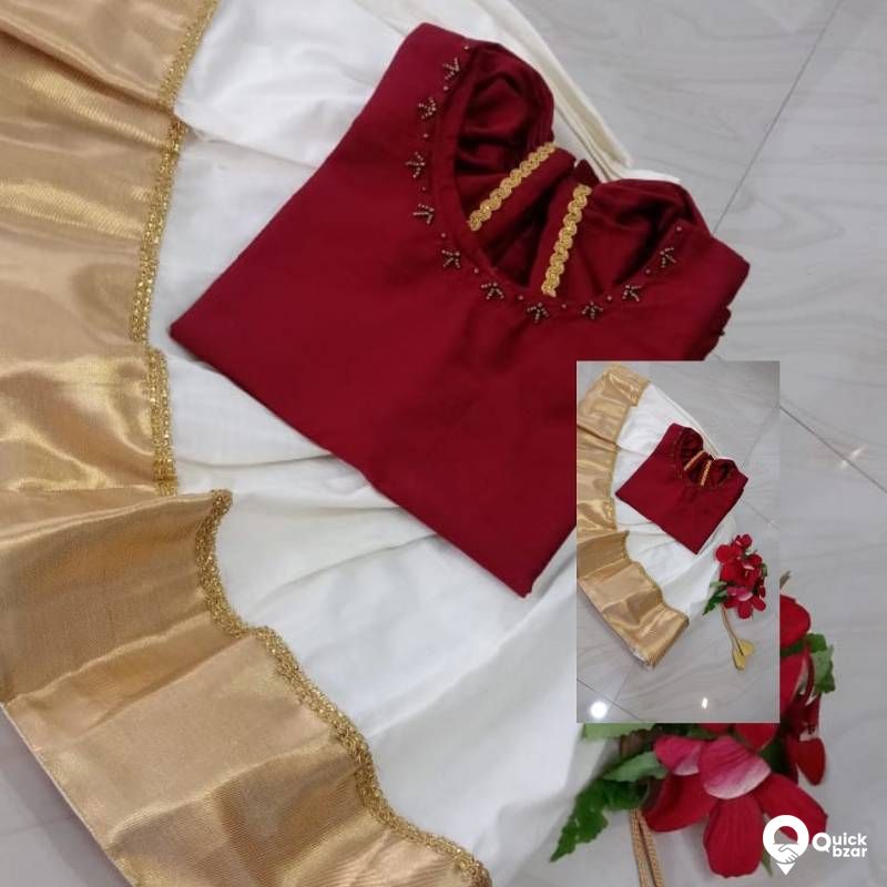 പട്ടു പാവാടയും ബ്ലൗസും