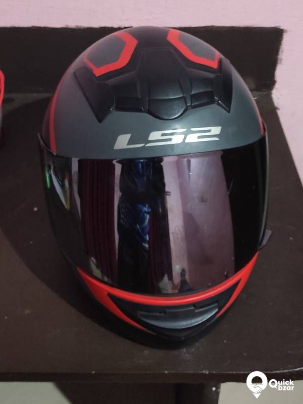 LS2 Helmet