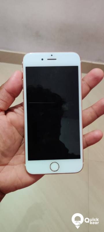 iPhone 6s
64GB
Box piece
Finger does not work.
