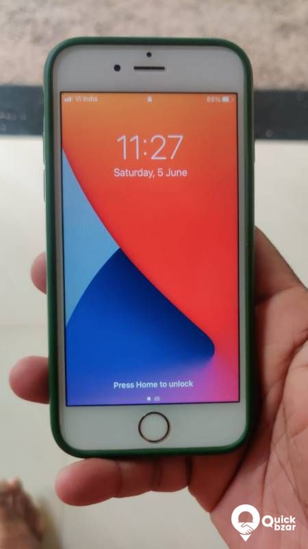 iPhone 6s
64GB
Box piece
Finger does not work.