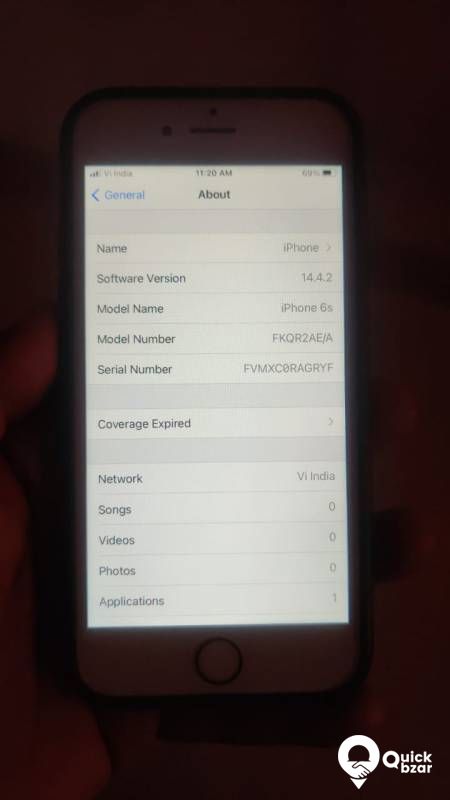 iPhone 6s
64GB
Box piece
Finger does not work.