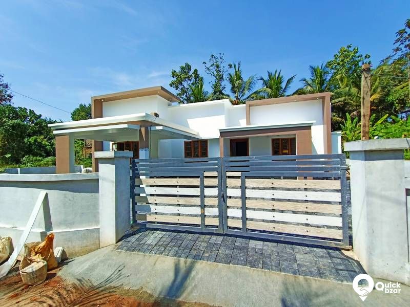 തൊടുപുഴ മുതലക്കോടത്തിന് സമീപം ആധുനിക രീതിയിൽ പണിത  പുതിയ  വീട് വിൽപ്പന